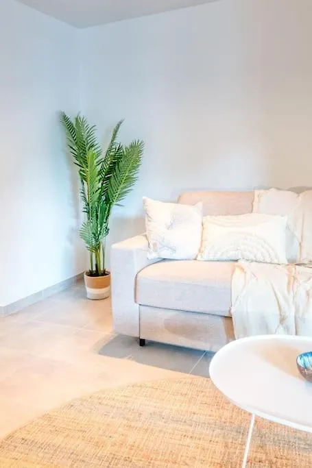 Cozy 4-Guest Apartment In Ostend